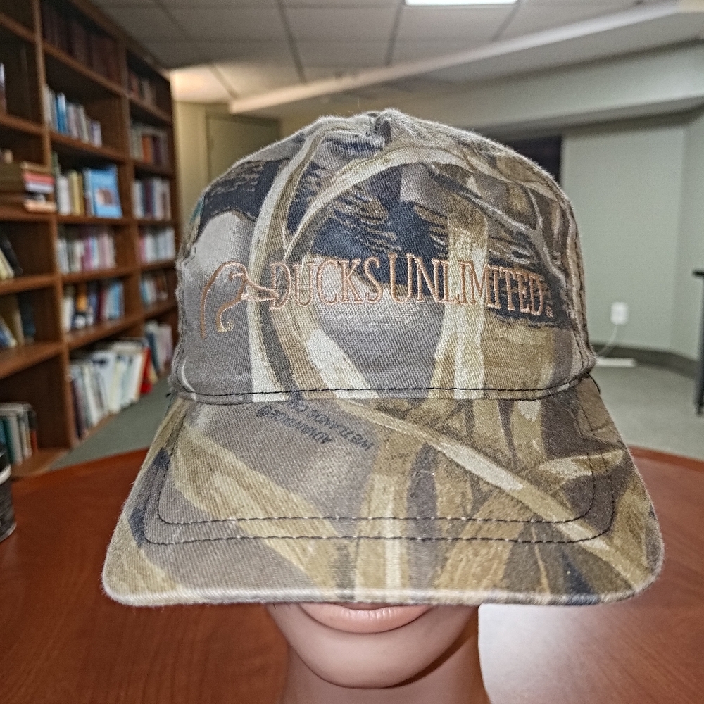 Vtg Ducks Unlimited Embroidered Advantage Wetlands Camo Snapback Hat Cap